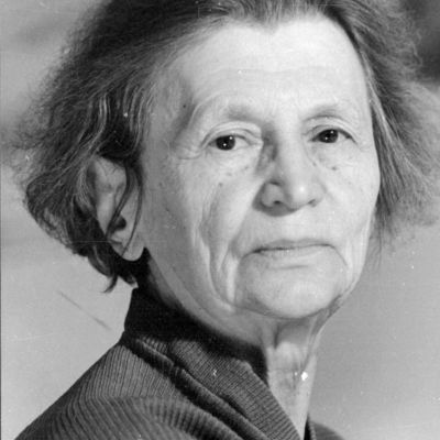 Dr. Eva Schumann